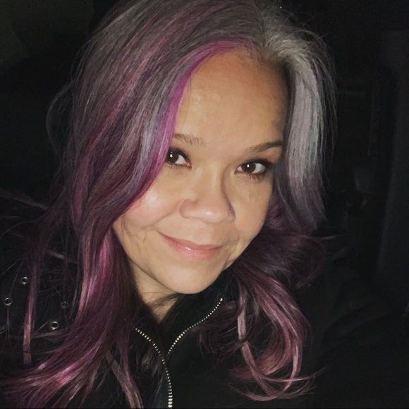 Meet your Posher, Diana - Picture 1 of 1